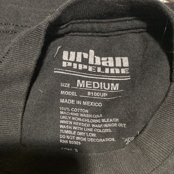 EUC Adult, medium black, short sleeve T-shirt with “Warning” - Picture 2 of 3